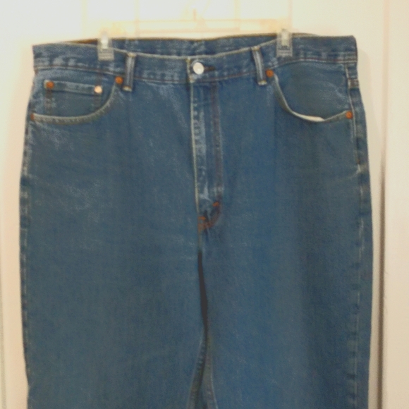 42 x 32 Levi Strauss 550 Denim Jean Pant Faded Straight Leg Classic 5 Pocket - Picture 5 of 16